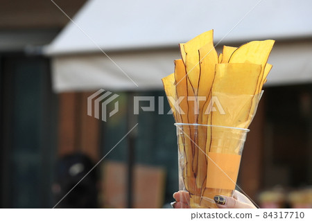 Sweet potato chips Kawagoe specialty popular sweets 84317710
