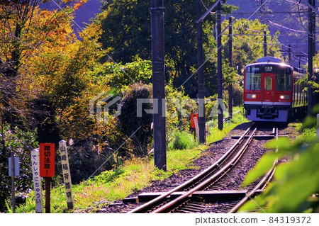 [小田原/箱根]往返箱根的火車 84319372