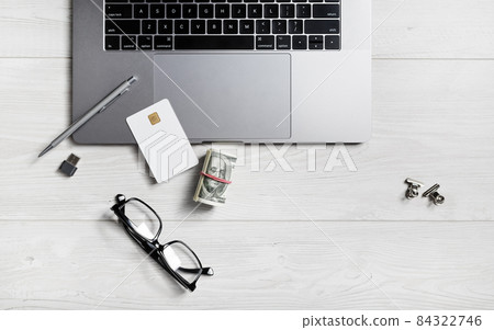 Online shopping concept 84322746