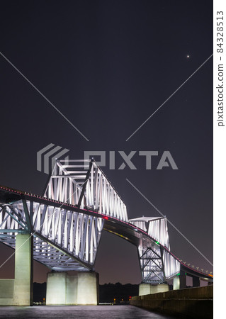[Night view of Tokyo Gate Bridge and stars] 84328513