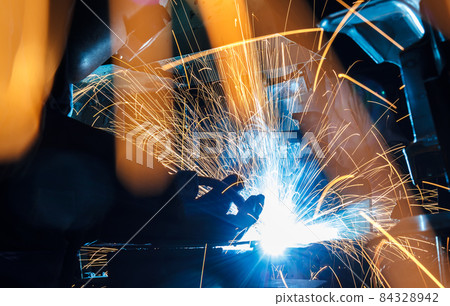 worker with protective mask welding metal worker with protective mask welding metal 84328942
