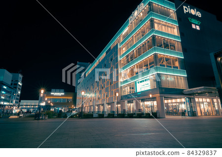 Himeji Station at night 84329837