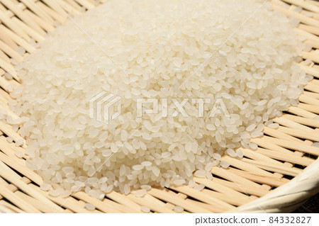 Sakihokore raw rice 84332827