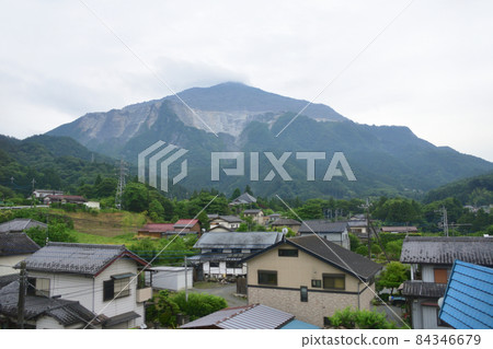 2021 Scenery from the train window from Seibu Ikebukuro Line Higashi-Hino Station to Seibu-Chichibu Station on the Chichibu Line 84346679