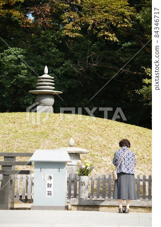 Memorial tower of Hiroshima Peace Memorial Park 84346717