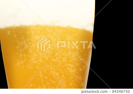 啤酒背景 84346730