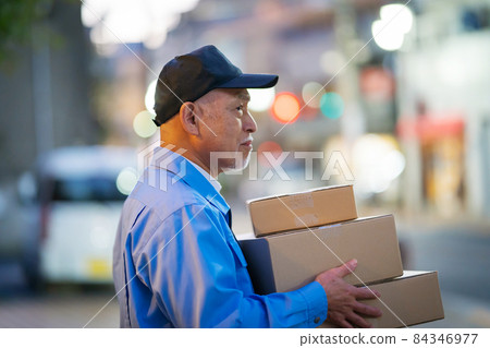 Delivery, senior male, light van, work clothes Delivery, senior male, light van, work clothes 84346977