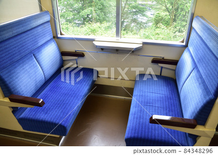 鐵路車輛固定橫座 84348296