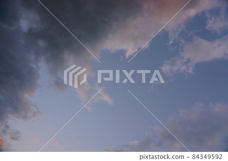 Sudden rain clouds, gray cloudy sky landscape 84349592