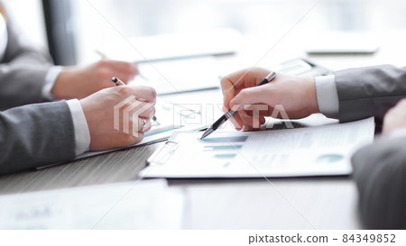 Business negotiations, discuss conditions of deal, contract. Business negotiations concept. Business negotiations, discuss conditions of deal, contract. Business negotiations concept. 84349852