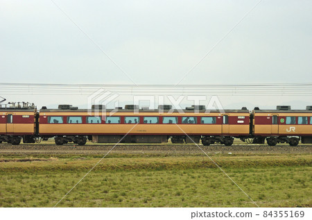 Hokuriku Main Line Mikawa-Kaga Kasama JR West 485 series A05 formation (Kyoto) ② Moha 485-503 Sea side 84355169