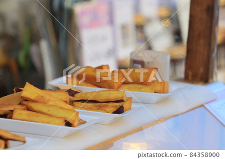 Daigakuimo fried sweet potatoes Daigakuimo fried sweet potatoes 84358900