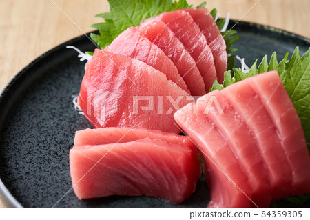 本金槍魚中肥金槍魚刺身 本金槍魚中肥金槍魚刺身 84359305