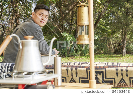 年輕人,露營,露營,旅遊,愛好,休閒,休閒,戶外,露營裝備,韓語 年輕人,露營,露營,旅遊,愛好,休閒,休閒,戶外,露營裝備,韓語 84363448