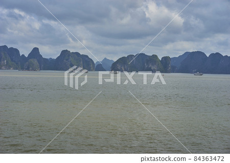 Vietnam Halong Bay 84363472