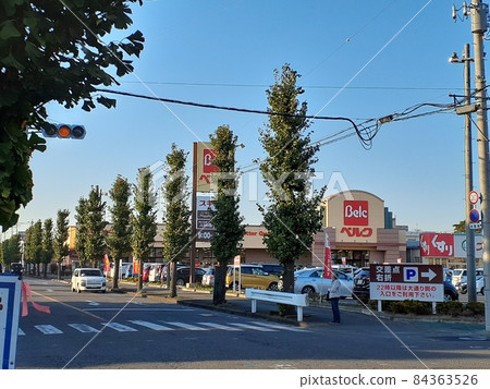 西幼兒園（東）路口 84363526