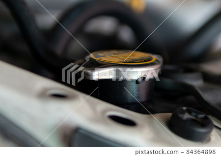 car radiator cap of car a engine 84364898