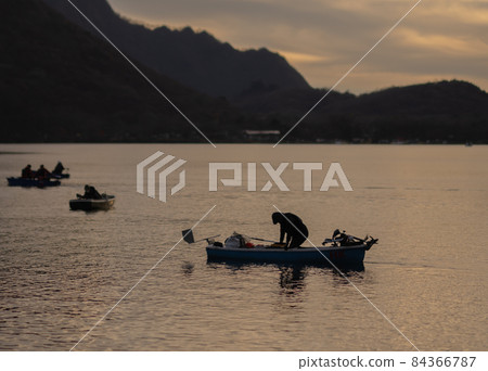 榛名湖冶煉釣魚巴斯釣魚 84366787