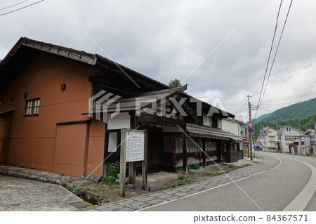Mikuni Highway Wakihonjin Site "Ikeda Family" (2021) 84367571