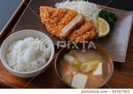 Pork cutlet set meal image close-up material 84367802