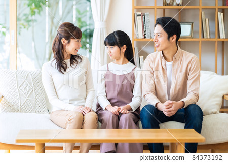 家庭 家庭 親子生活 生活方式 84373192