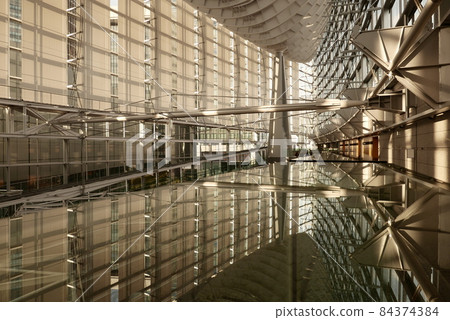 東京國際論壇 84374384