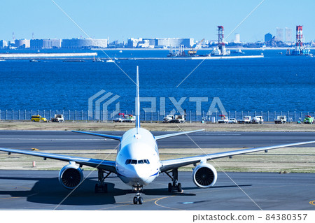 航空工業 84380357