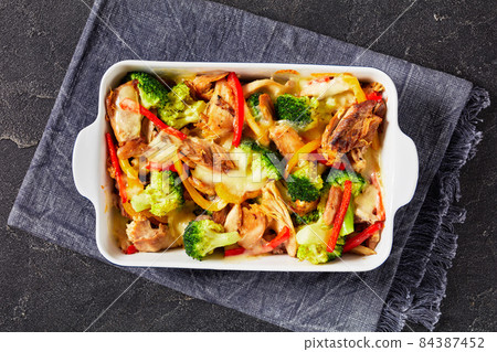 tasty Cheesy Chicken sweet pepper Broccoli bake tasty Cheesy Chicken sweet pepper Broccoli bake 84387452