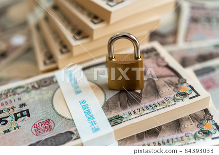 Cash management 84393033