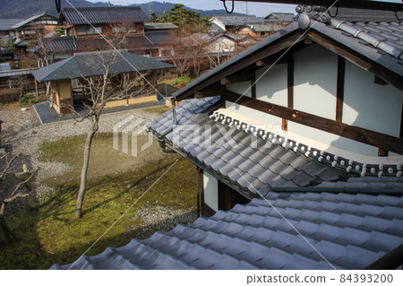 五合莊 84393200