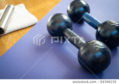 Image of home training Image of home training 84398239
