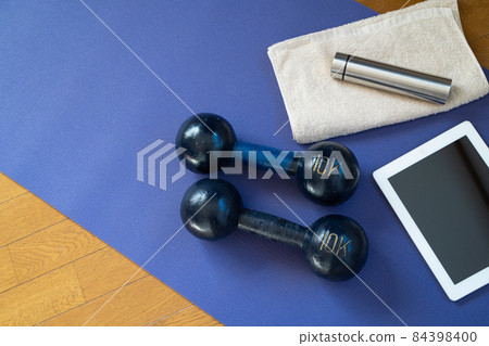 Image of home training 84398400