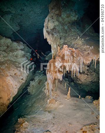 Scuba diving in the Underwater Cave (Cenote Dos Ojos, Tulum, Mexico) Scuba diving in the Underwater Cave (Cenote Dos Ojos, Tulum, Mexico) 84398710