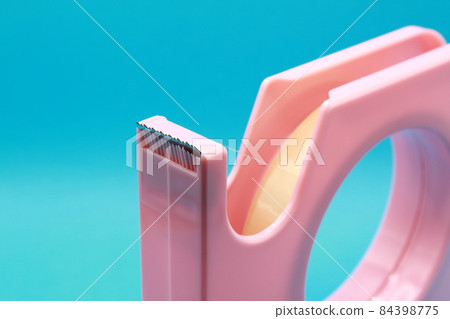 Scotch tape 84398775