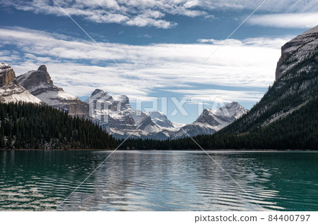 Canadian Rockies reflection on Maligne lake in Jasper national park, AB, Canada 84400797