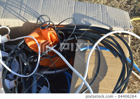 The work of an electrician to conduct electric light in offices and apartments The work of an electrician to conduct electric light in offices and apartments 84406264