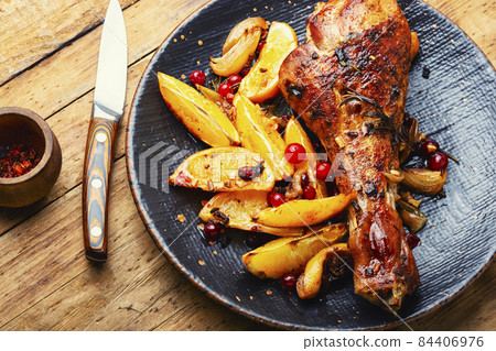 Grilled turkey drumstick with citrus 84406976