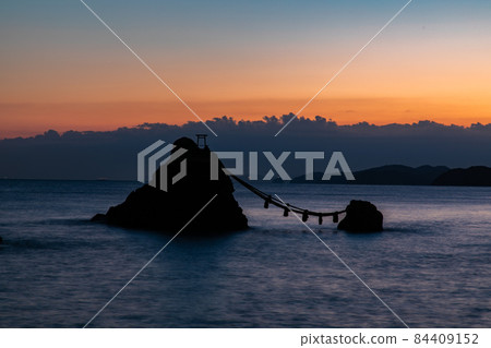 伊勢夫婦的搖滾樂 84409152