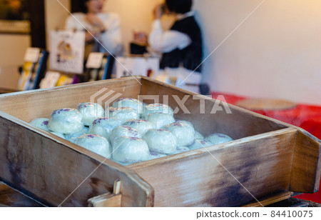 Kawagoe specialty potato manju Kawagoe specialty potato manju 84410075