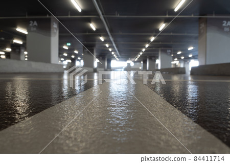 Surface coating of the parking flooring 84411714