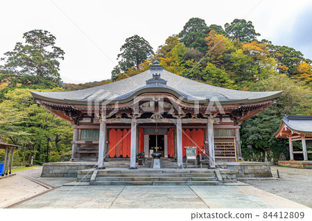 Daisenji Temple in Autumn Main Hall Daisen Town, Tottori Prefecture 84412809