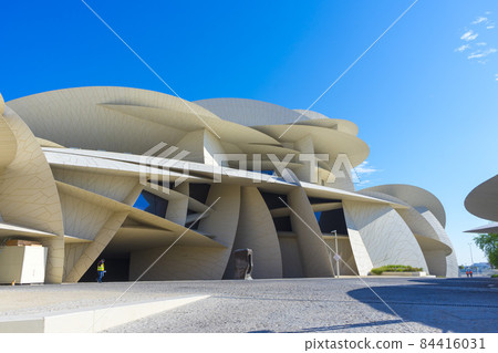 A beautiful view of the National Museum of Qatar in Doha, Qatar 84416031