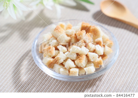 Croutons Croutons 84416477