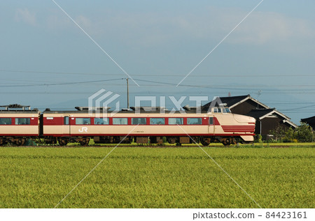 Hokuriku Main Line Ishido-Fukuoka JR West 489 series H03 formation (Kanazawa) ① Kuha 489-505 Sea side 84423161