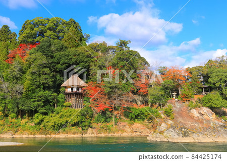 [愛媛縣] 秋天的花柳山莊 84425174