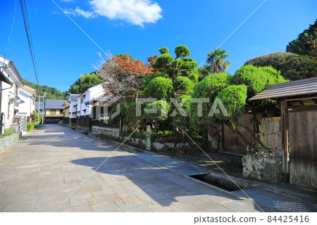 [Ehime Prefecture] Ohanahan Street 84425416