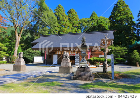 [Ehime Prefecture] Ozu Shrine in fine weather 84425429