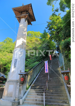 [Ehime Prefecture] Stone steps at Ozu Shrine 84425432