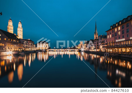 panorama of Zurich city center with Frau Munster and Grossmunster panorama of Zurich city center with Frau Munster and Grossmunster 84427610