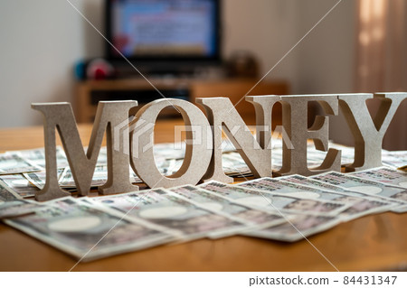 Money Money 84431347
